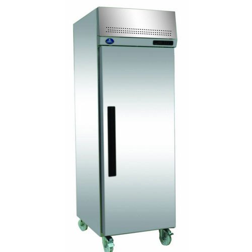 Single Door Chiller (Vertical) 